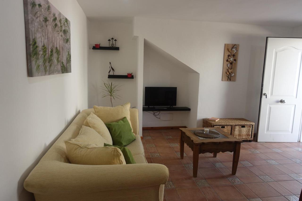 Galwey, Tourist Appartments With Wifi Малага Экстерьер фото